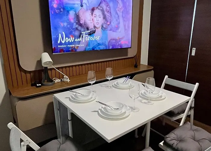 Luxury In Ayala Makati, Air Residences With Balcony * Manila